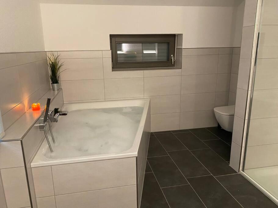 Apartment Eifelvilla Zur Kirsche - Wellness Und *